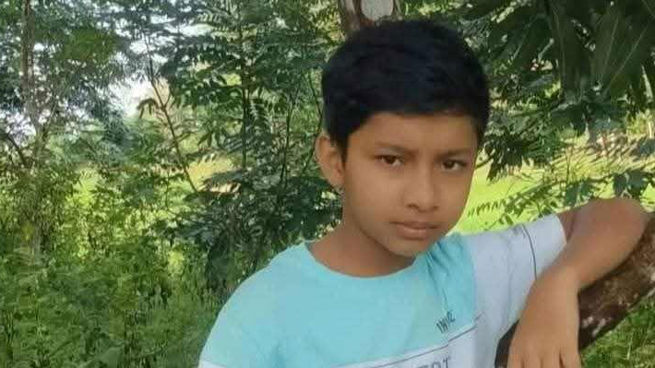 জাহিদ হোসেন