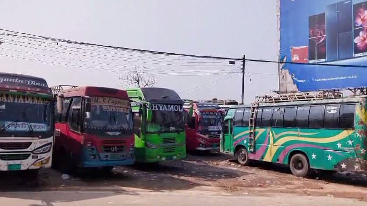 সৌদিয়া পরিবহন ঘিরে দ্বন্দ্ব, রাঙ্গামাটি থেকে ঢাকা–চট্টগ্রাম বাস চলাচল বন্ধ