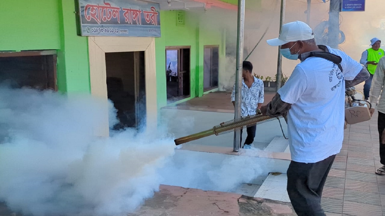 রাঙ্গামাটিতে ডেঙ্গু ও ম্যালেরিয়া প্রতিরোধে বিশেষ অভিযান