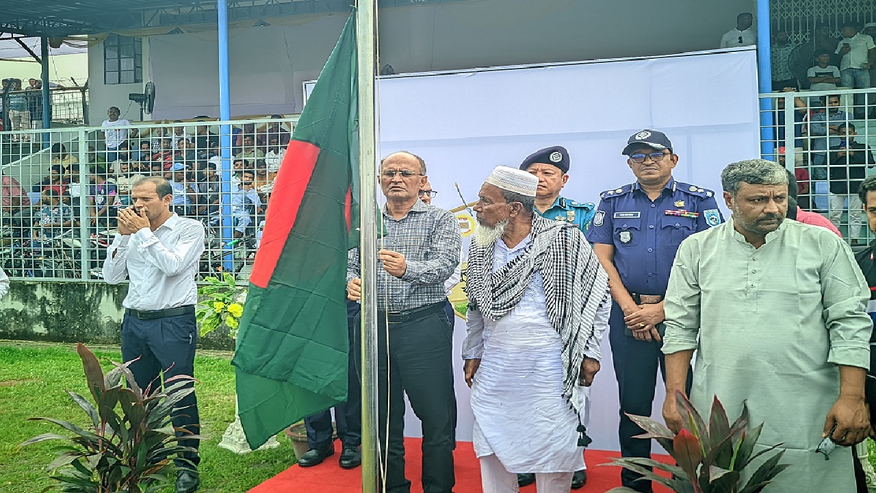 রংপুরে জুলাই ৩৬ গোল্ডকাপ ফুটবল টুর্নামেন্ট শুরু
