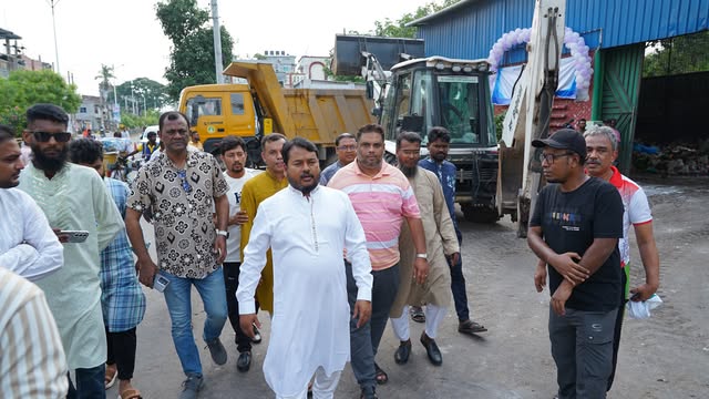 রাসিকের কোরবানির বর্জ্য অপসারণ