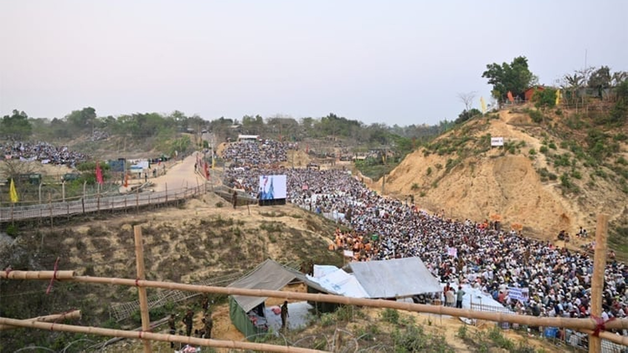 বাংলাদেশে রোহিঙ্গাদের একটি ক্যাম্প