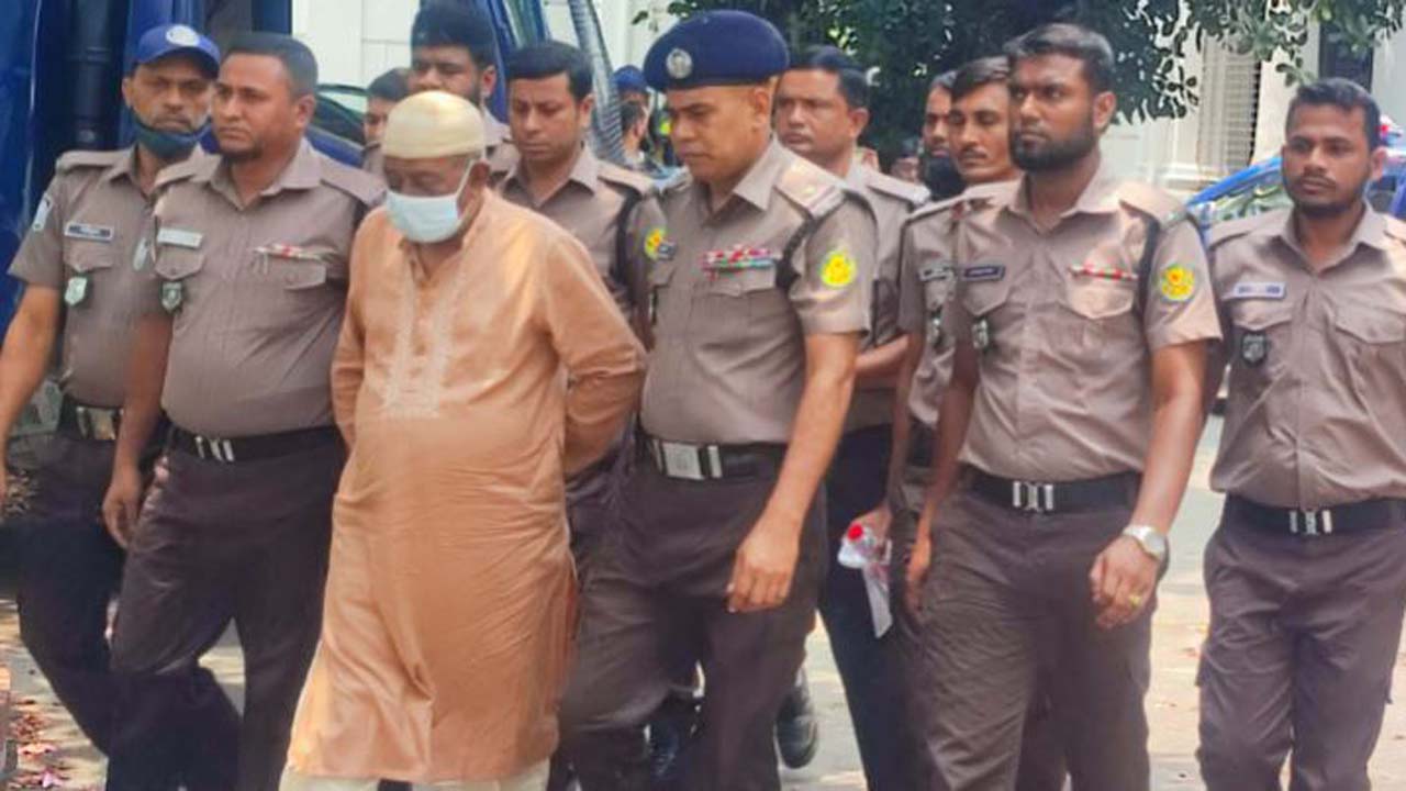 রংপুর বেগম রোকেয়া বিশ্ববিদ্যালয়ের (বেরোবি) সাবেক ভিসি হাসিবুর রশিদকে আন্তর্জাতিক অপরাধ ট্রাইব্যুনালে হাজির করা হয়েছে