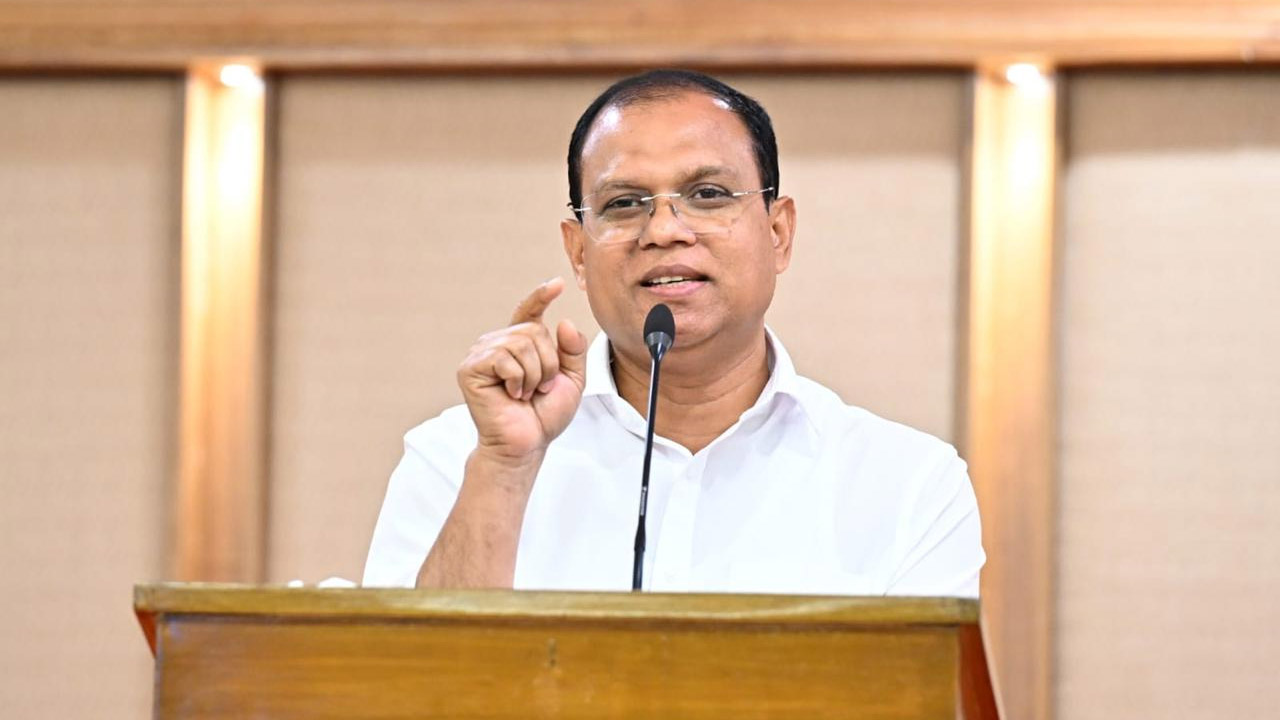প্রধানমন্ত্রীর অতিরিক্ত প্রেস সচিব আতিকুর রহমান রুমন