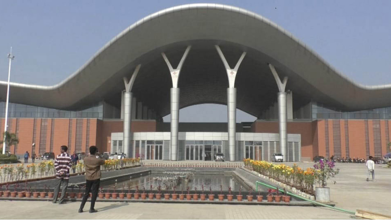 বাংলাদেশ-চায়না ফ্রেন্ডশিপ এক্সিবিশন সেন্টার