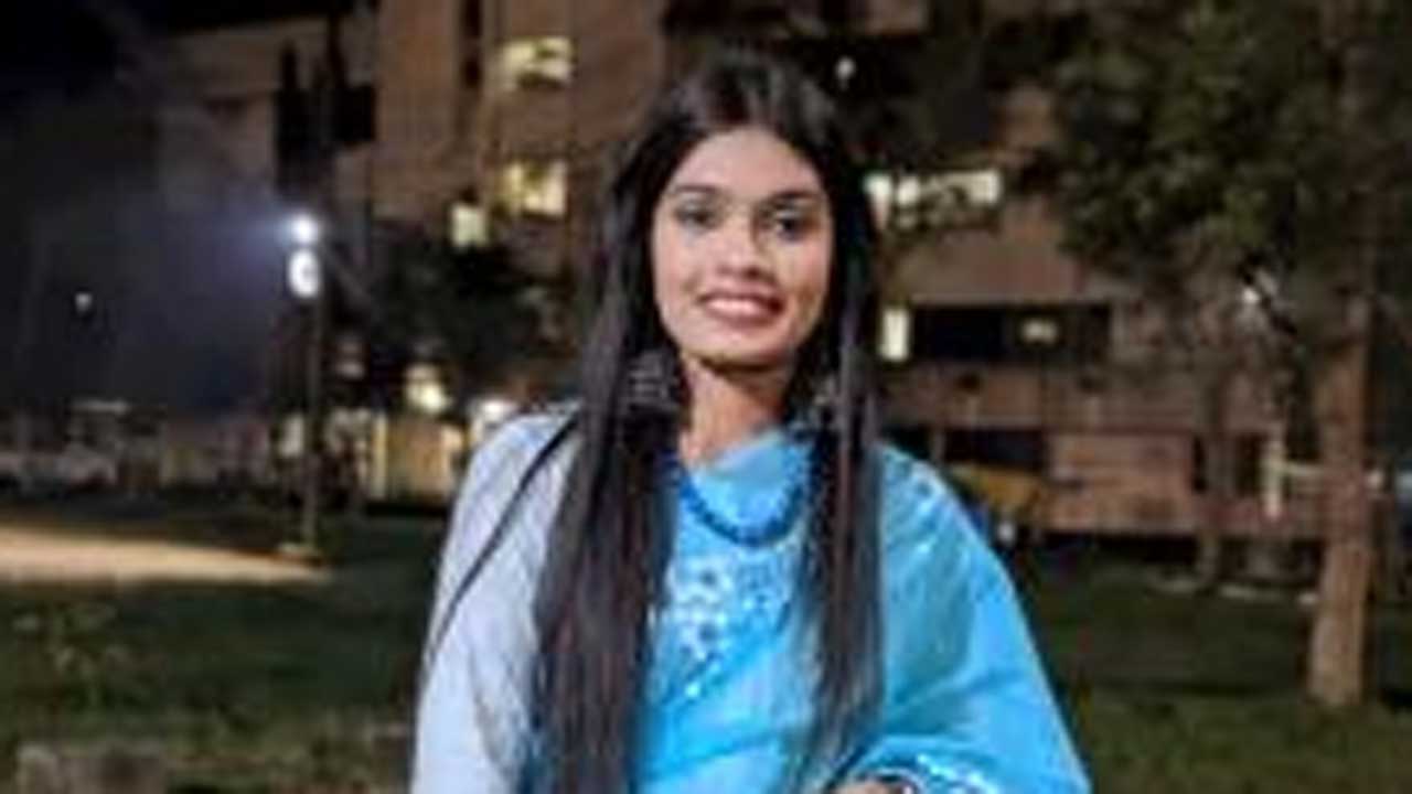 মাহমুদা রিয়া