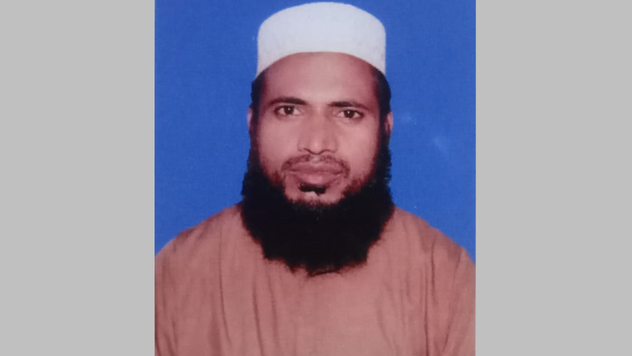 কিডনি রোগে আক্রান্ত মুয়াজ্জিন মাহাবুব রহমান