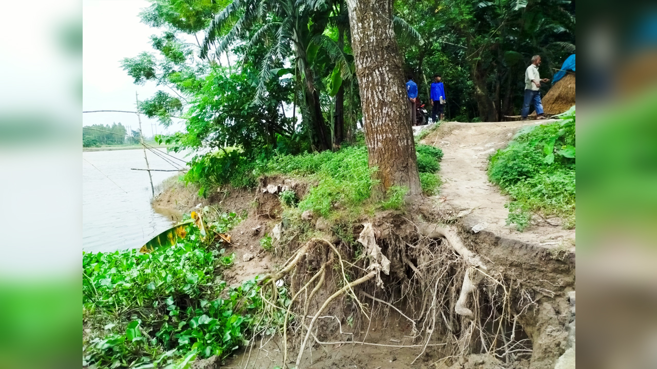 নদী ভাঙন