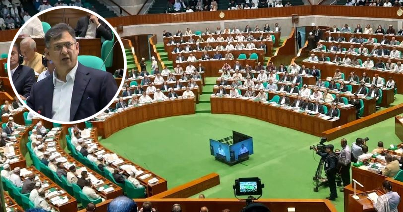 সংসদ অধিবেশন, ইনসেটে- স্বরাষ্ট্রমন্ত্রী সালাহউদ্দিন আহমদ