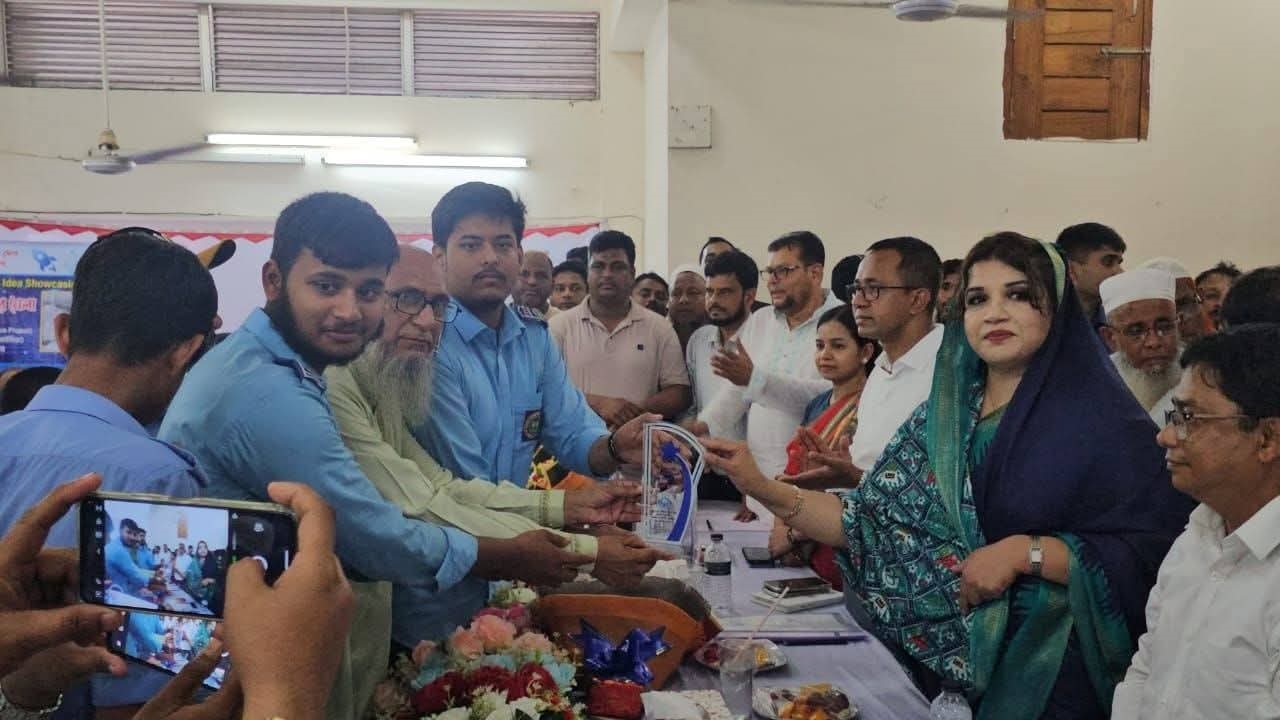 নগরকান্দা উপজেলা পরিষদ হলরুমে পররাষ্ট্র প্রতিমন্ত্রী শামা ওবায়েদ ইসলাম