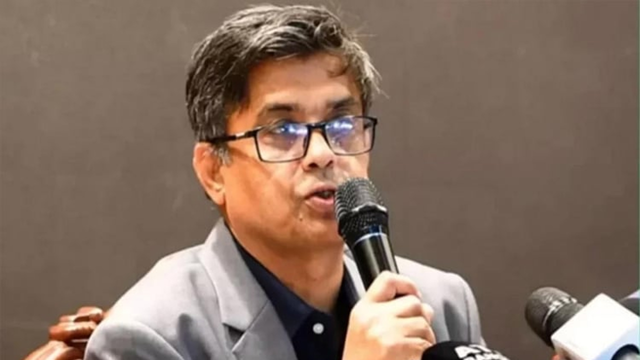 প্রধান উপদেষ্টার প্রেস সচিব শফিকুল আলম