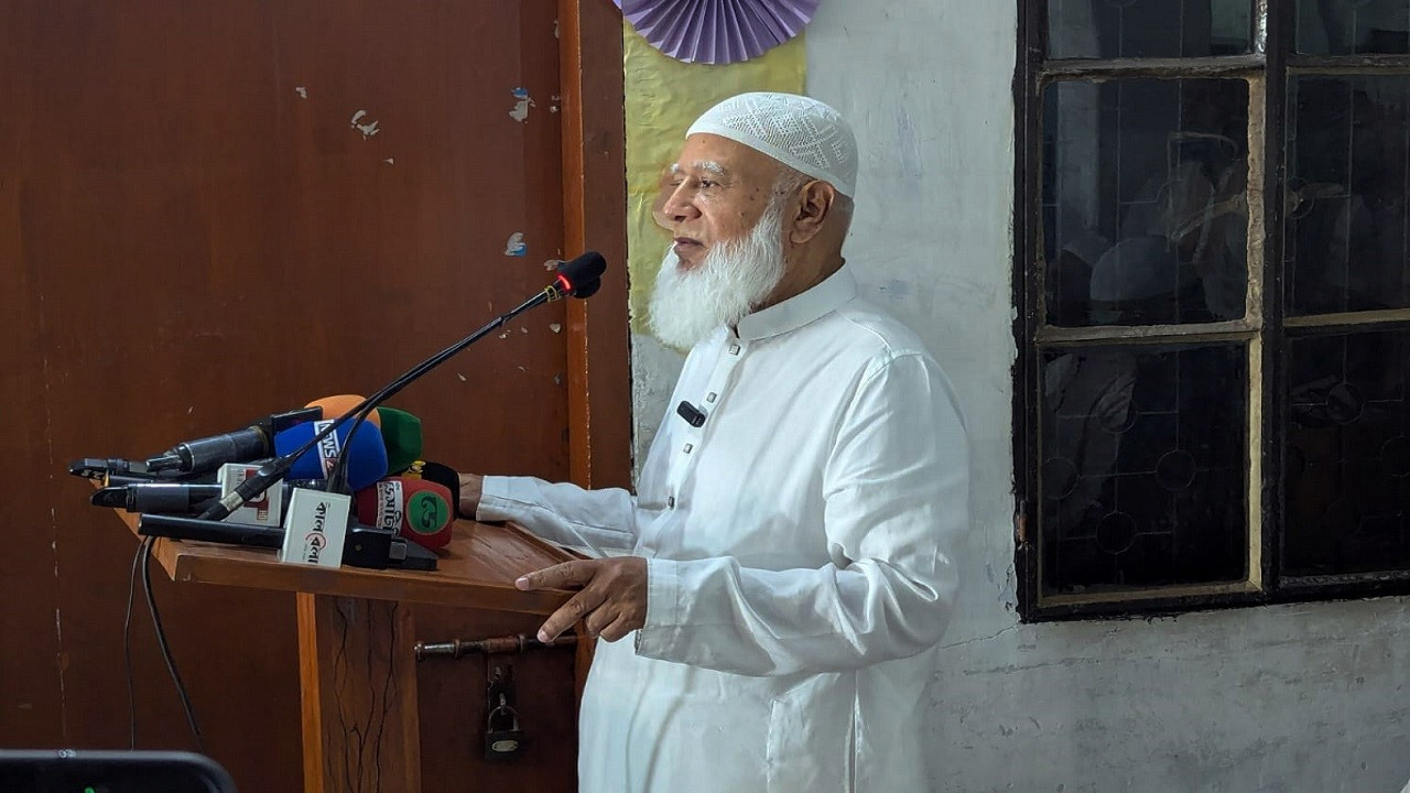 জামায়াতের সুধী সমাবেশে ডা: শফিকুর রহমান