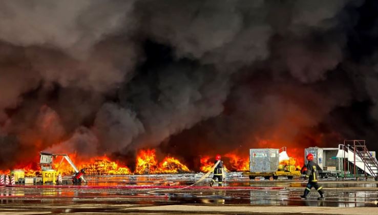 শাহজালাল আন্তর্জাতিক বিমানবন্দরের কার্গো বিভাগে অগ্নিকাণ্ড