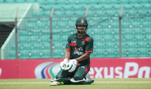 সেঞ্চুরির পর নাজমুল হোসেন শান্ত