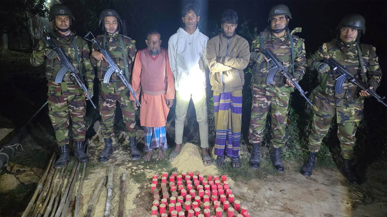 আটক ব্যক্তি