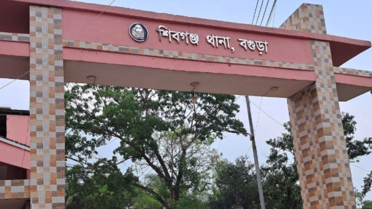 হাতকড়াসহ পালানো বগুড়ার আওয়ামী লীগ নেতা সাভারে গ্রেফতার