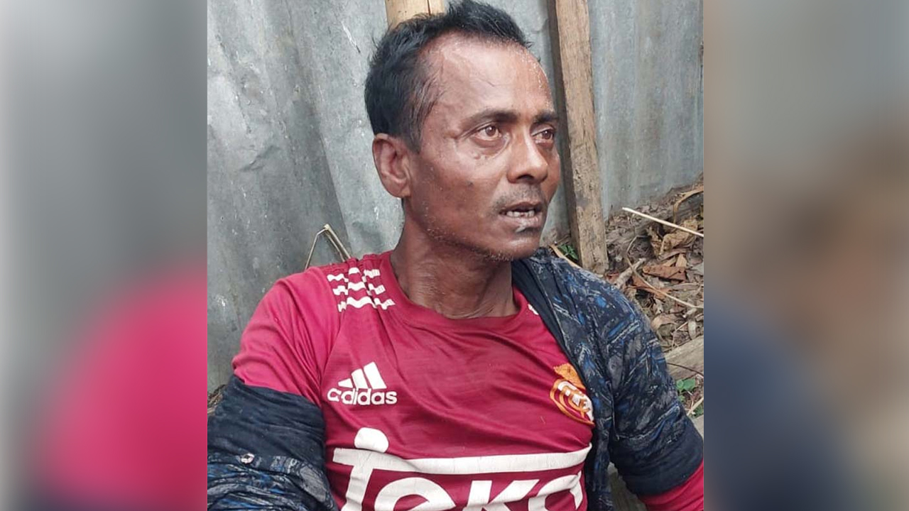 অভিযুক্ত শ্রী গৌতম