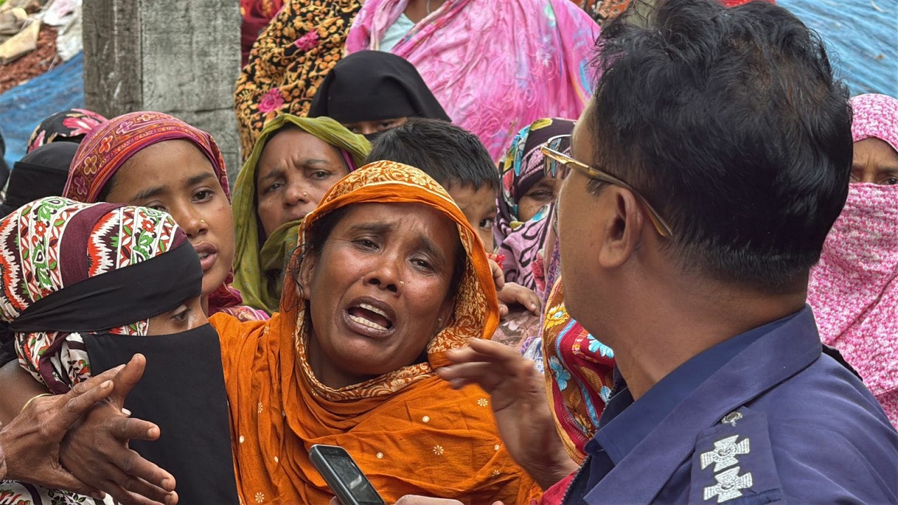 সিংগাইরে রাতের আঁধারে এক ব্যক্তিকে মাথা থেঁতলে হত্যার অভিযোগ