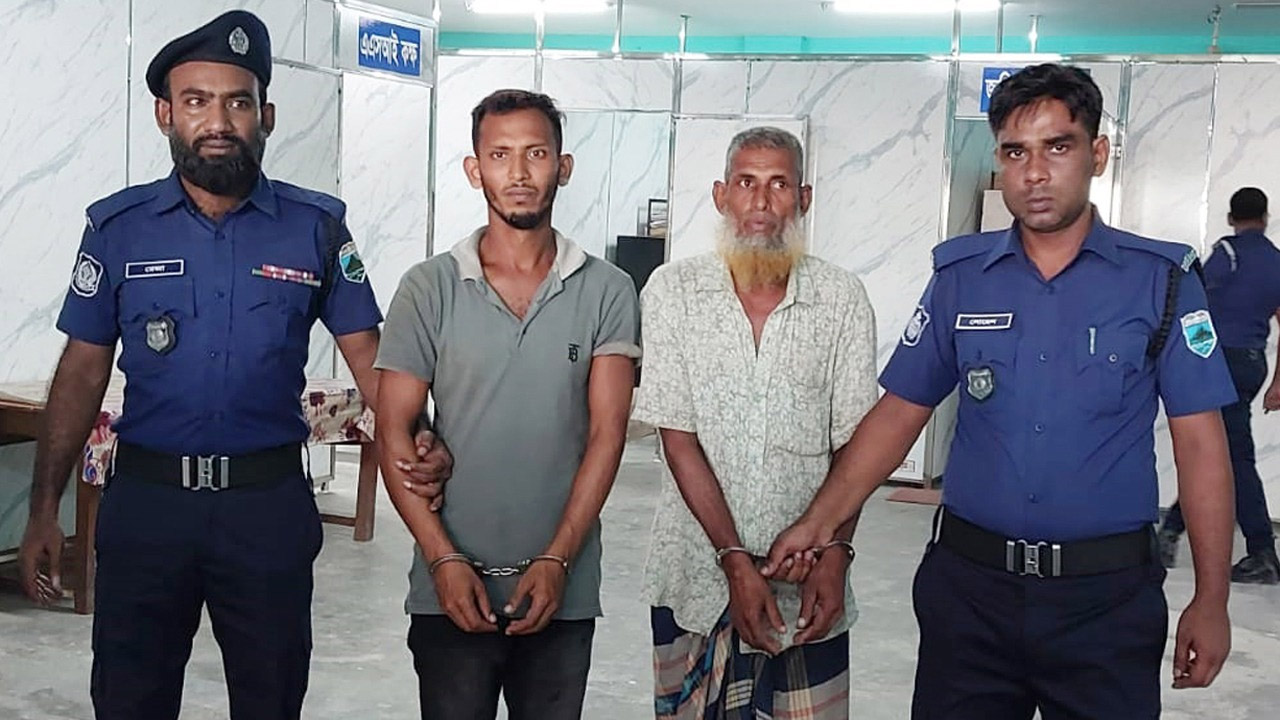 মাকে হত্যা ও লাশ গুমের মামলায় গ্রেফতার জনাব আলী ও তার ছেলে আল আমিন