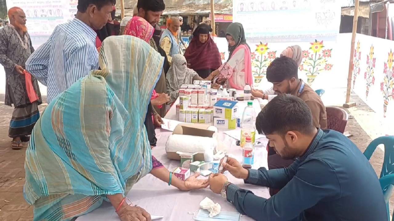 স্বাধীনতা দিবস উপলক্ষে সিরাজদিখানে ফ্রি মেডিক্যাল ক্যাম্প