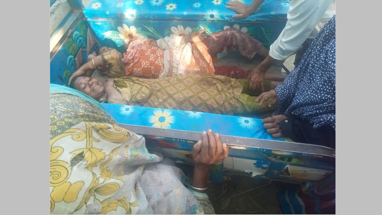 চিকিৎসাধীন আহতরা