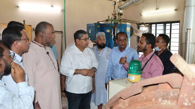বায়োড্রায়িং প্ল্যান্ট স্থাপন পরিদর্শনে প্রতিমন্ত্রী মীর শাহে আলম