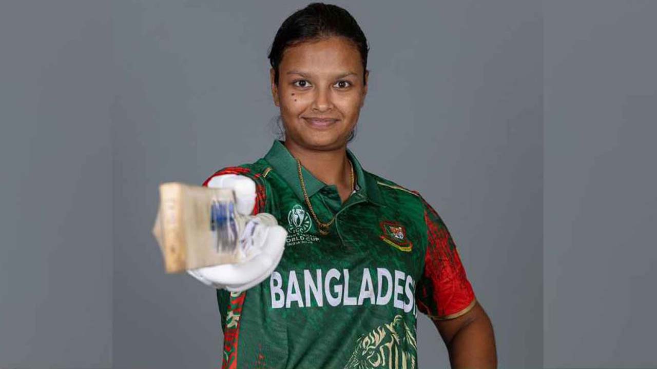 বাংলাদেশের ব্যাটার সোবহানা মোস্তারি