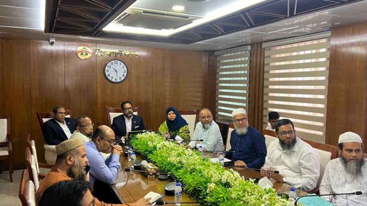 মতবিনিময় সভায় গৃহায়ন ও গণপূর্ত প্রতিমন্ত্রী আহম্মদ সোহেল মনজুর