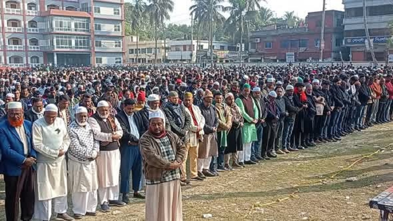 শৈলকুপায় বেগম খালেদা জিয়ার গায়েবানা জানাজা অনুষ্ঠিত