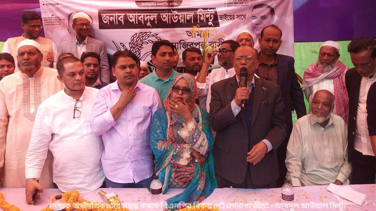 সোনাগাজীর নবাবপুর ইউনিয়নে পথসভায় আবদুল আউয়াল মিন্টু