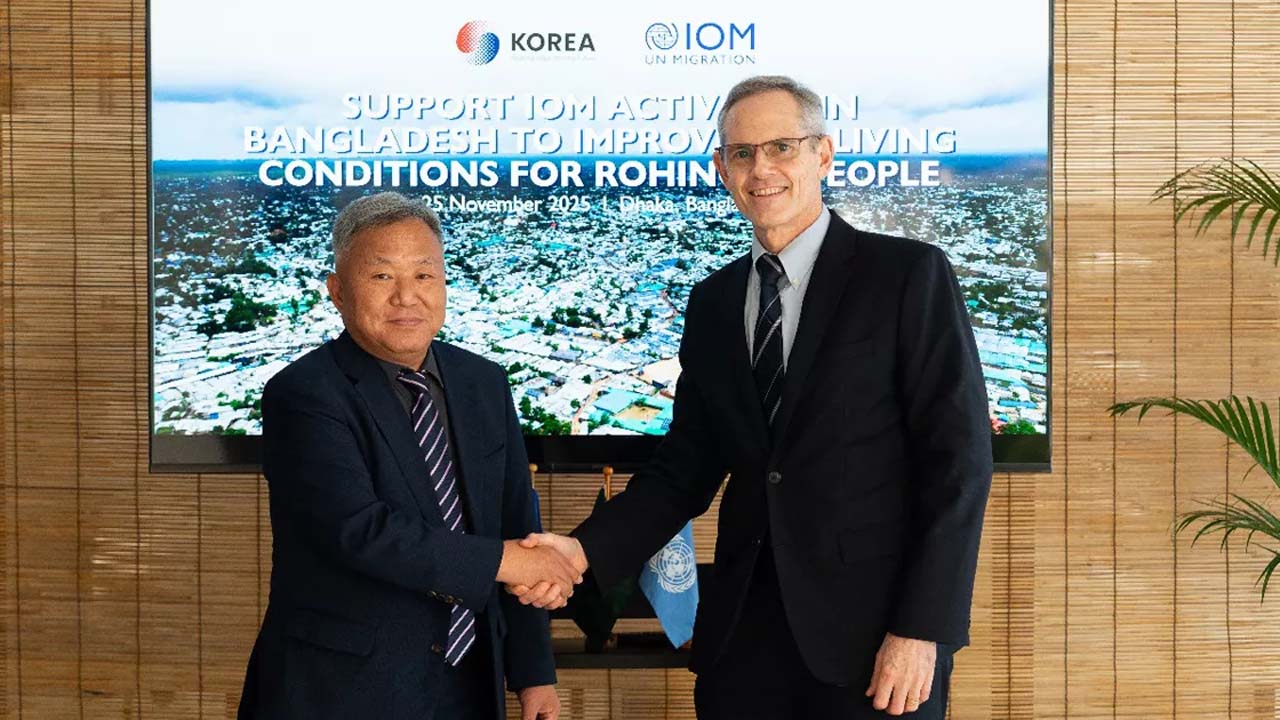 রোহিঙ্গা শরণার্থীদের জন্য ৫০ লাখ ডলার অনুদান দিয়েছে দক্ষিণ কোরিয়া
