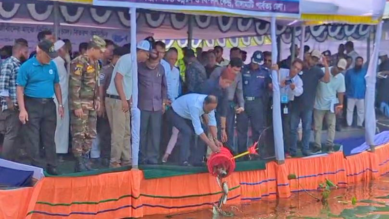 রাঙ্গামাটির কাপ্তাই হ্রদের নাব্যতা ফিরিয়ে আনতে খননের কাজ শুরু করা হবে