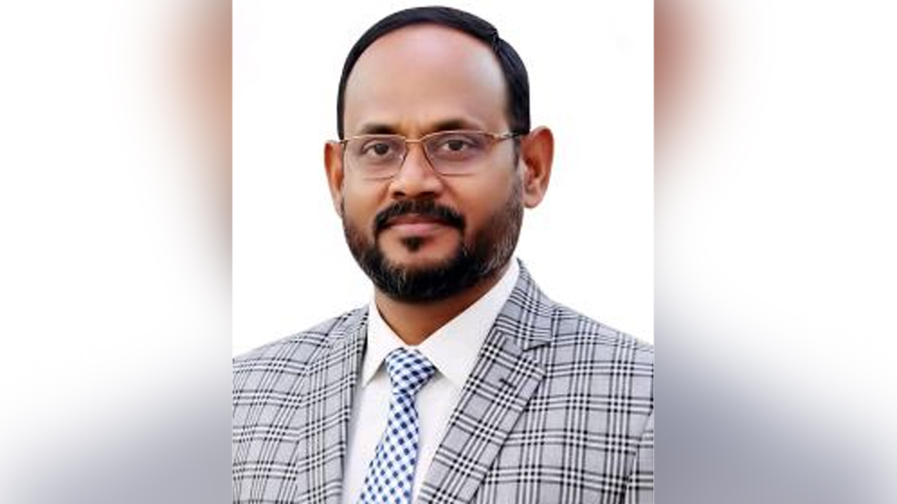 প্রাণিসম্পদ প্রতিমন্ত্রী সুলতান সালাউদ্দিন টুকু