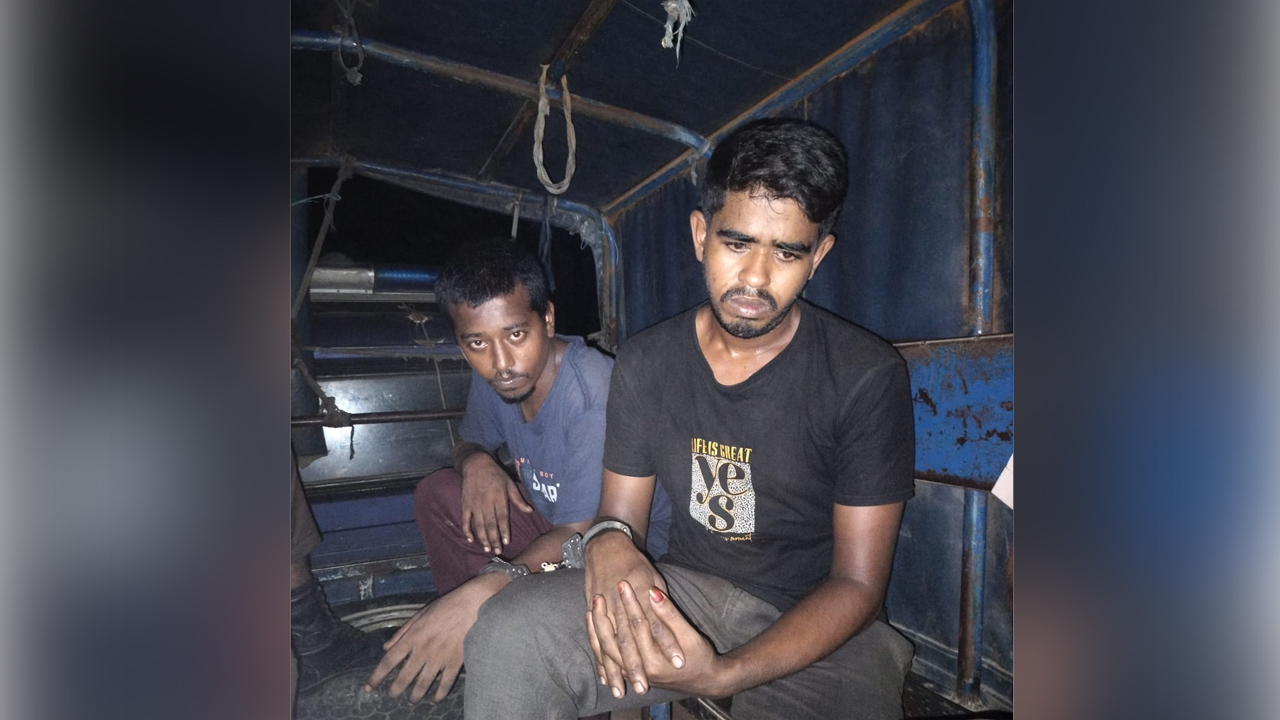 গ্রেফতার মো: রাসেল (২১) ও লালচান (৩০)