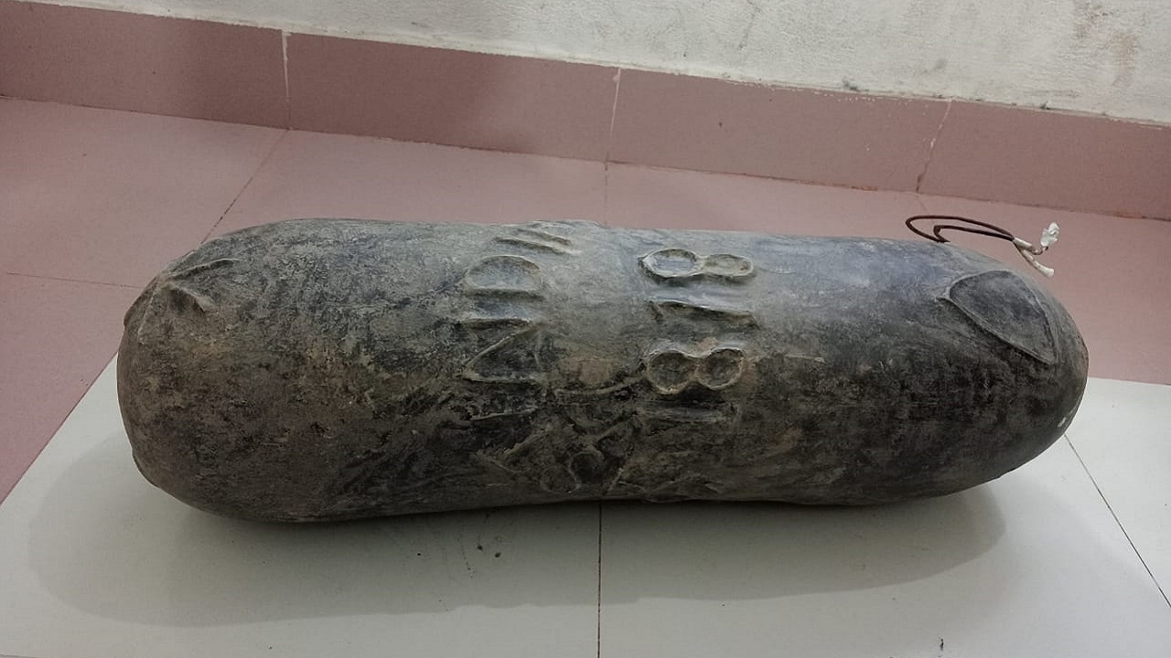 শাল্লার পল্লীতে ব্রিটিশ আমলের লোহার পিলার (ম্যাগনেট) উদ্ধার