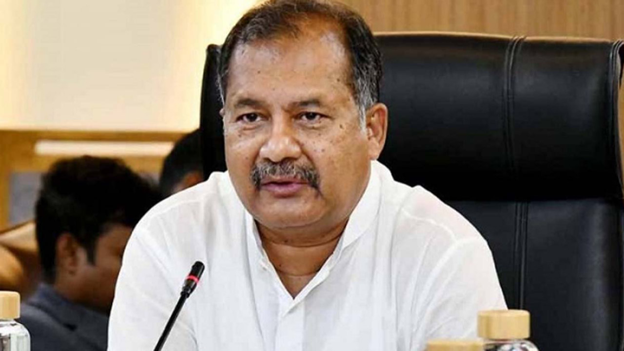 তথ্য ও সম্প্রচারমন্ত্রী জহির উদ্দিন স্বপন