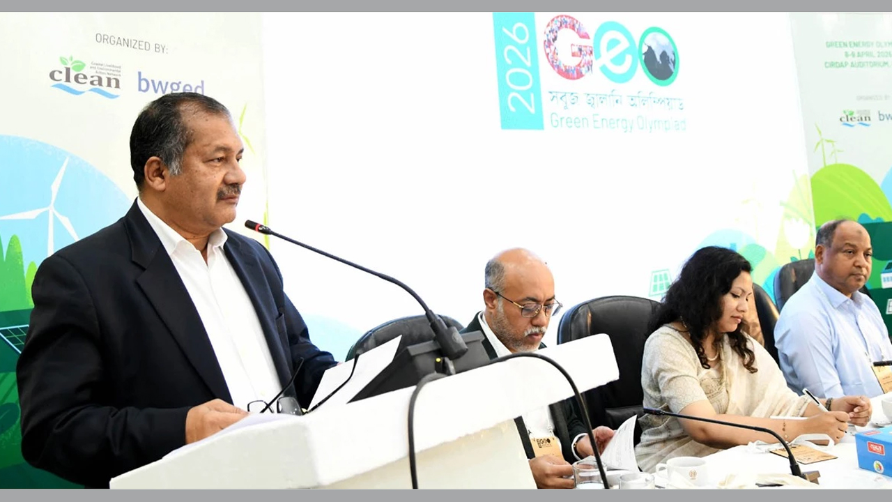 বক্তব্য দেন তথ্যমন্ত্রী জহির উদ্দিন স্বপন