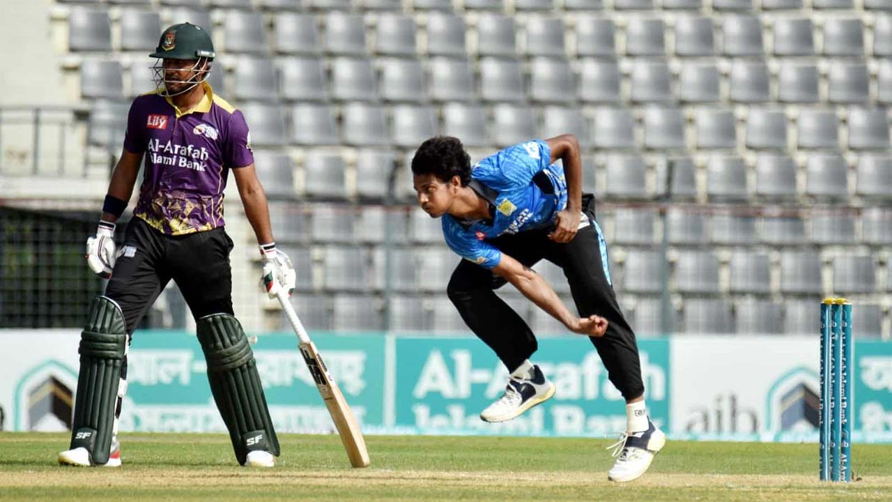 বরিশালকে ২ উইকেটে হারাল সিলেট