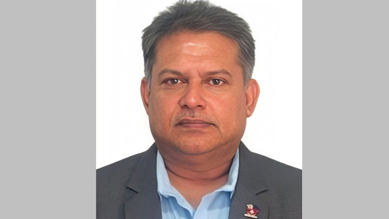 নতুন বিভাগীয় কমিশনার মশিউর রহমান
