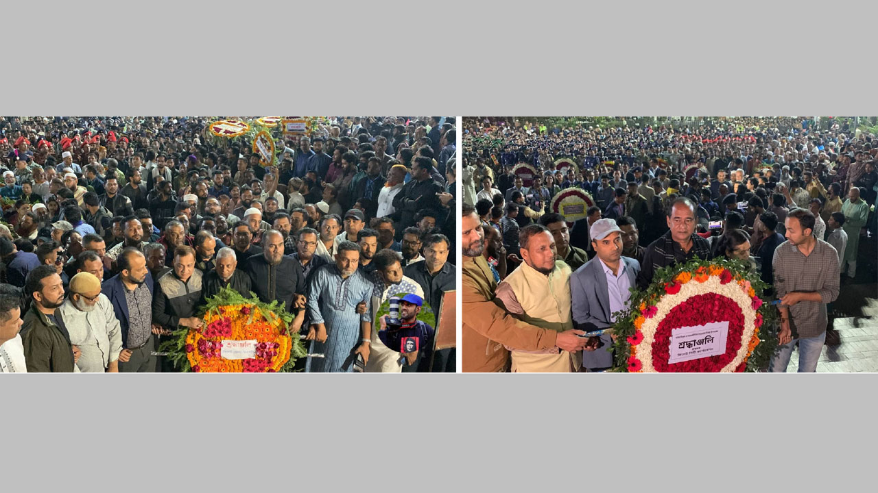 আন্তর্জাতিক মাতৃভাষা দিবসে শহীদ বেদিতে ফুলেল শ্রদ্ধা