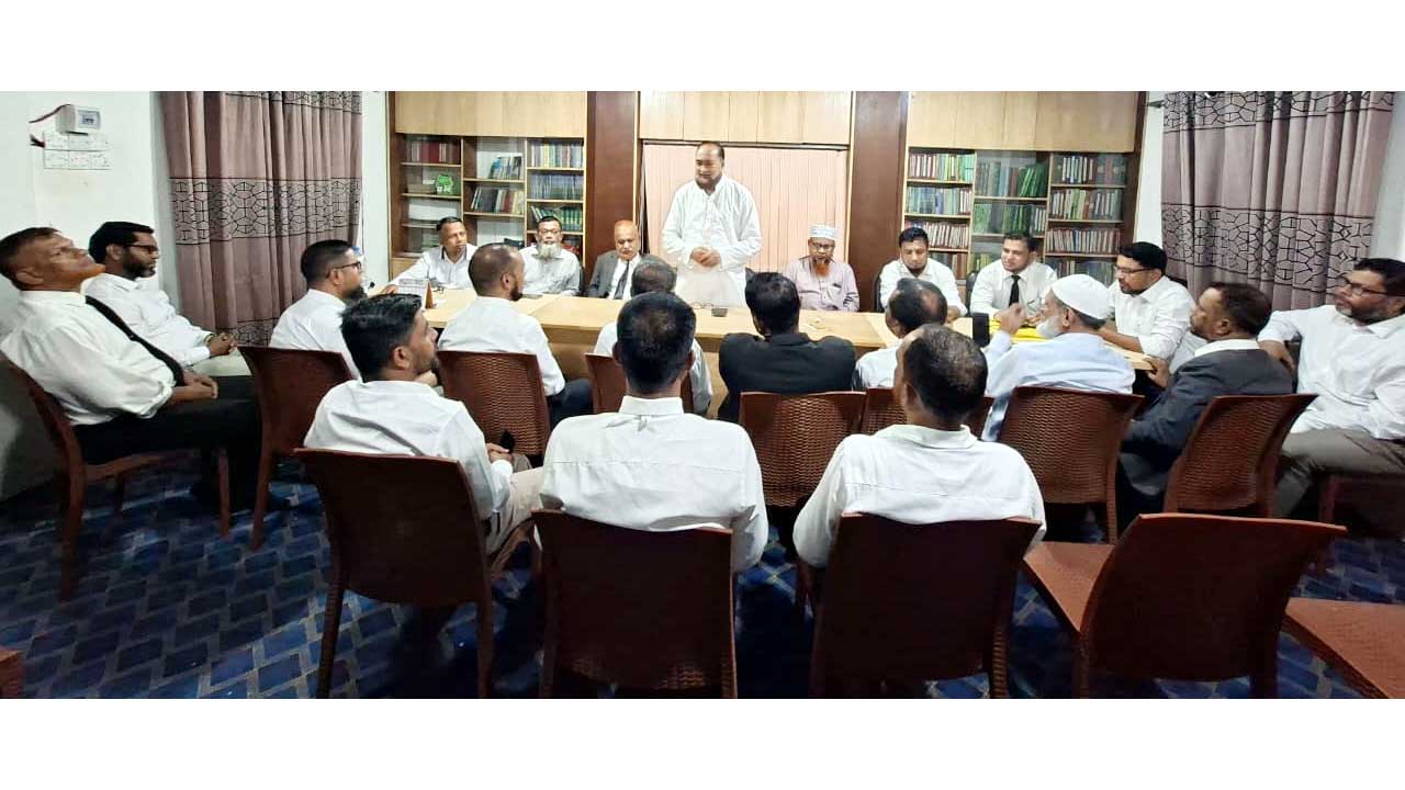 সিলেটে আইনজীবীদের সাথে মহানগর জামায়াতের মতবিনিময়