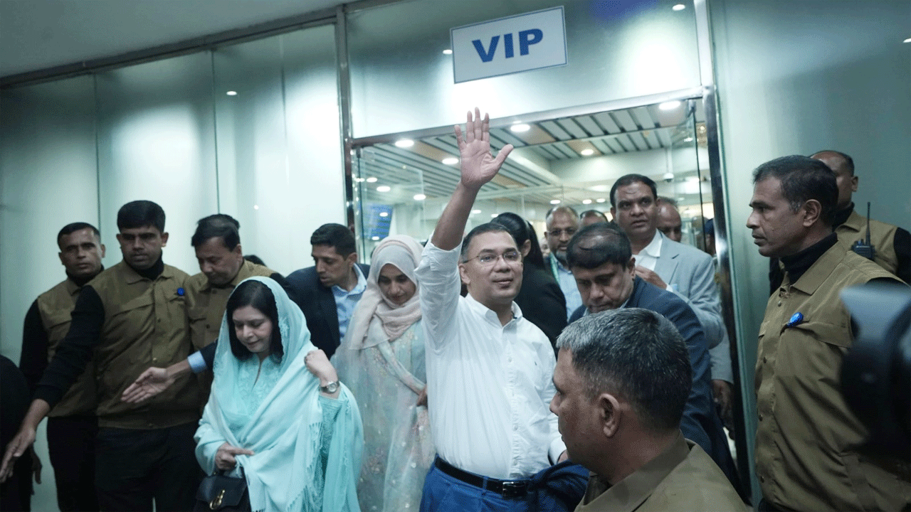 সিলেটে পৌঁছেছেন তারেক রহমানসহ তার সফরসঙ্গীরা