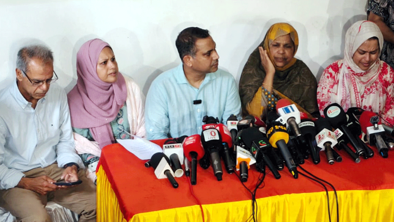 সংবাদ সম্মেলন