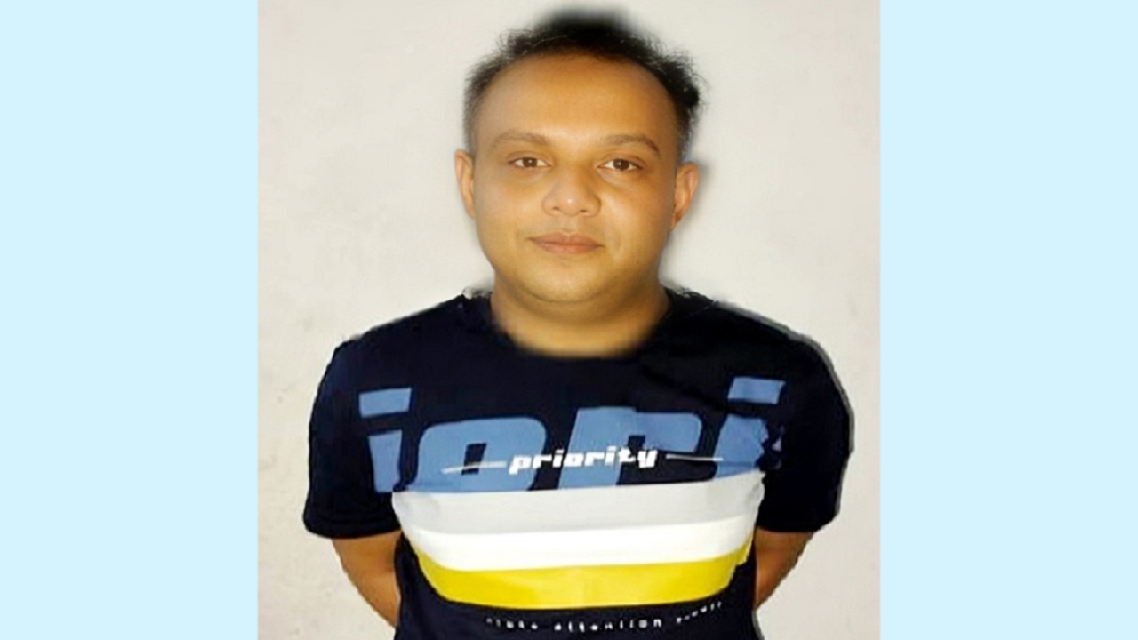 আটক আশরাফুল আম্বিয়া ওরফে জায়ান আহমেদ (৩০)