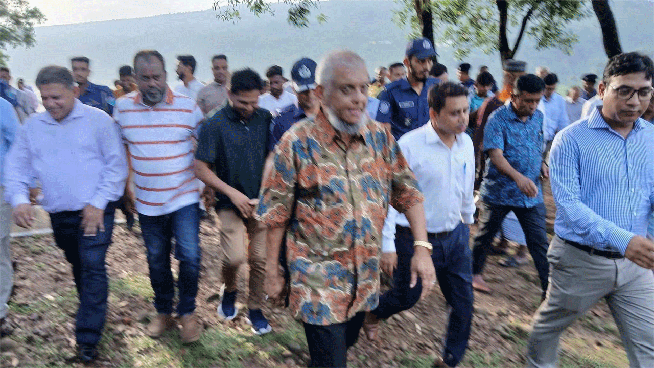 সিলেট-জাফলংয়ে রেলপথের সম্ভাব্যতা যাচাই করছেন মন্ত্রী আরিফুল হক চৌধুরী