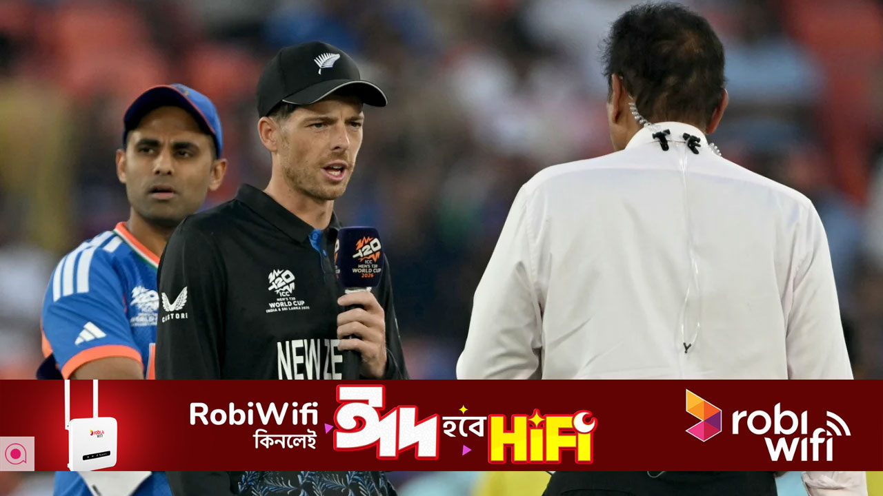 টসে হেরে ব্যাটিং করছে ভারত