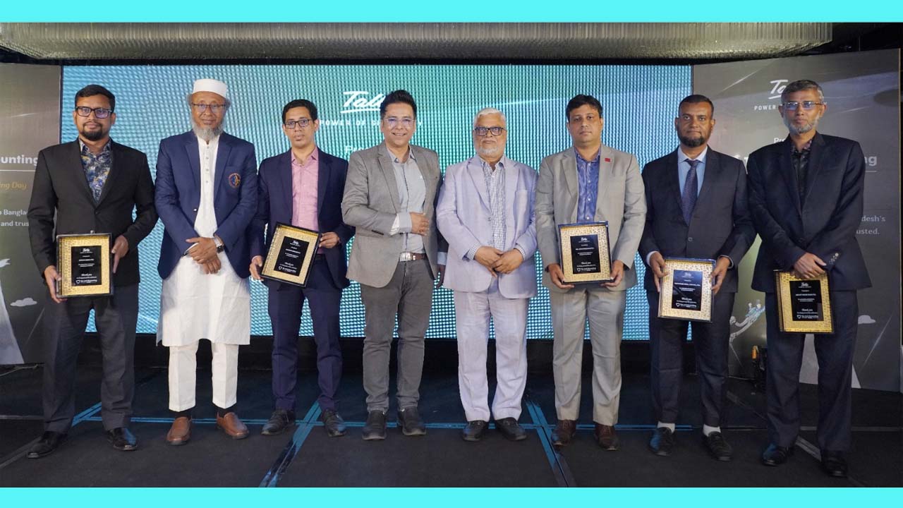 ট্যাক্স ও অ্যাকাউন্টিং পেশাজীবীদের ডিজিটাল রূপান্তরে অবদানের জন্য সম্মাননা দিলো ট্যালি সল্যুশনস
