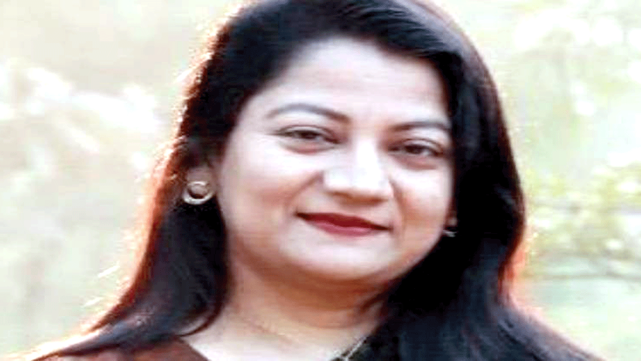 টাঙ্গাইলের ডিসি শরীফা হক