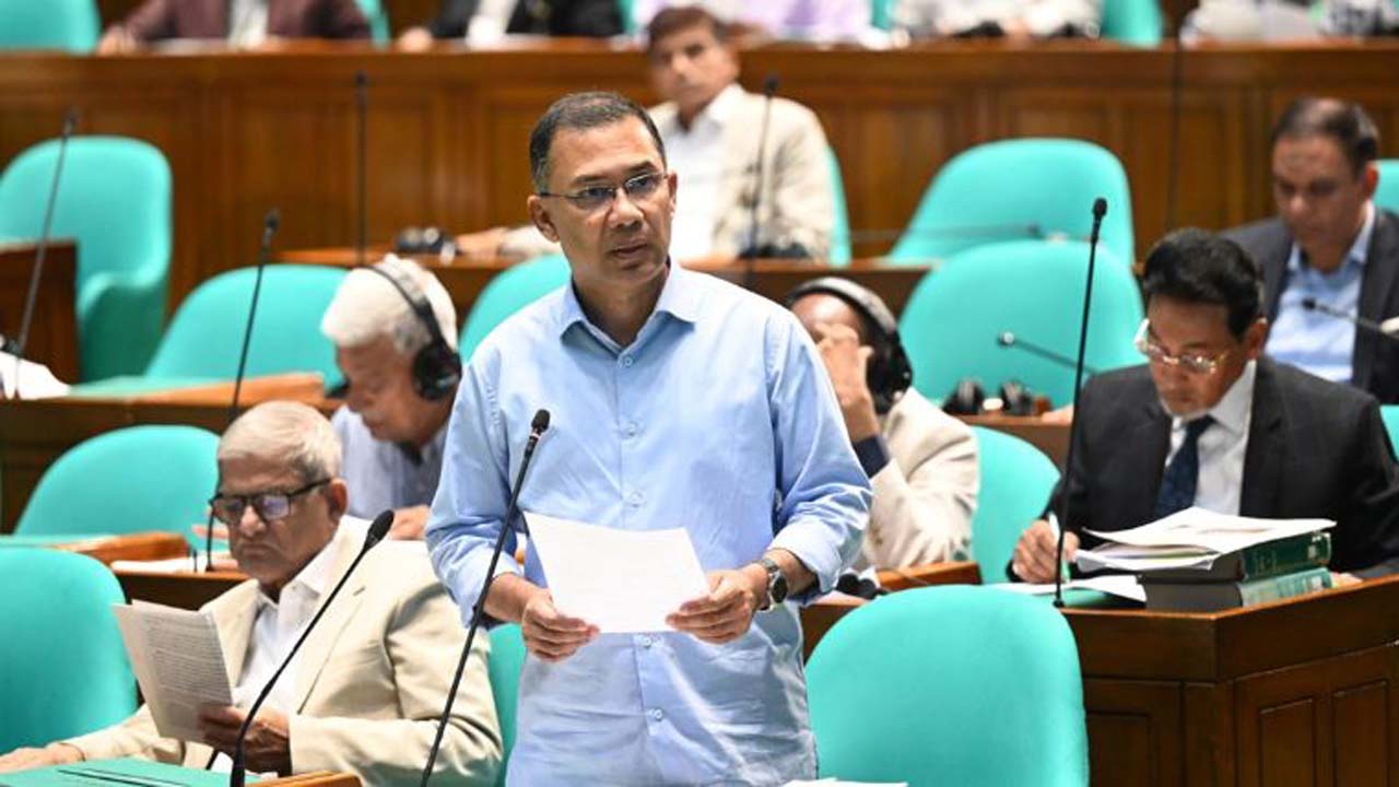 সংসদে প্রধানমন্ত্রী তারেক রহমান