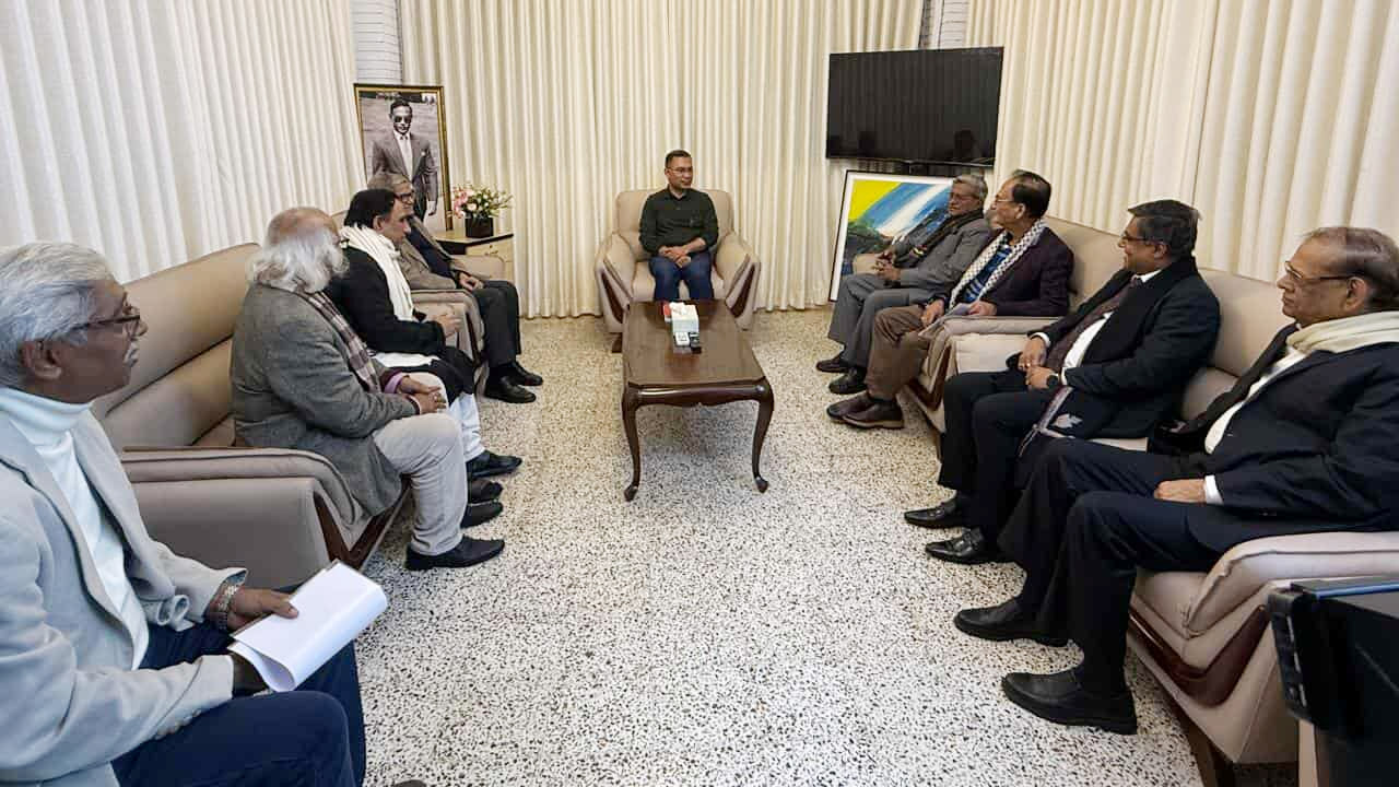 তারেক রহমানের সাথে বৈঠকে বাংলাদেশ হিন্দু বৌদ্ধ খ্রিস্টান ঐক্য পরিষদ নেতৃবৃন্দ